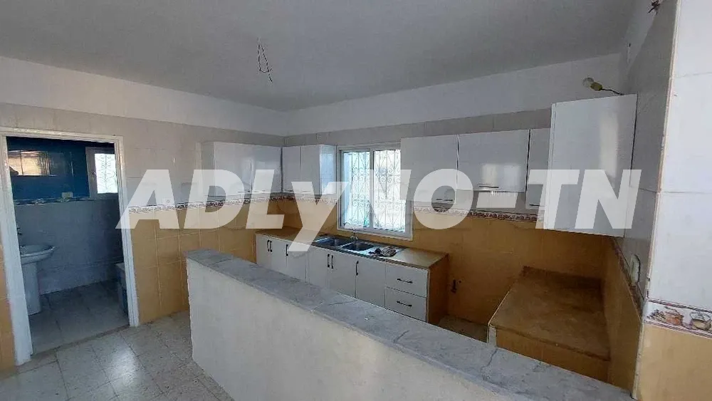 Etage Villa S+2 Pour Etudiants Cité La Gazelle à Ariana - Photo 7