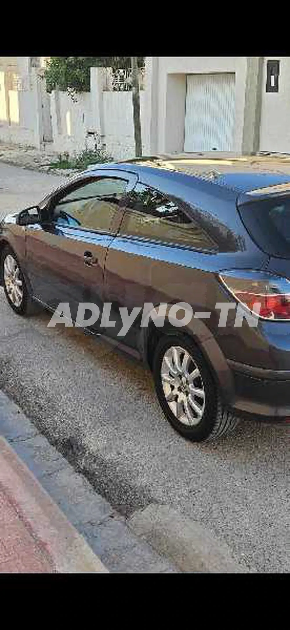 Une jolie opel astra h gtc 1.4 essence à Tunis - Photo 9