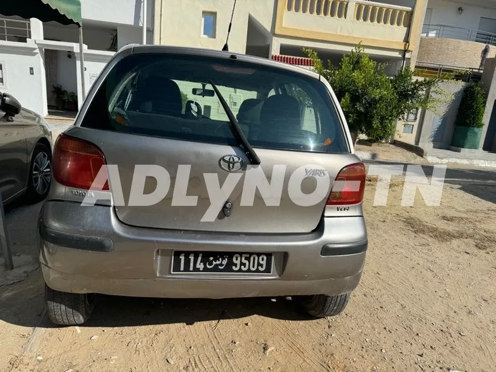 Toyota yaris à Tunis - Photo 2