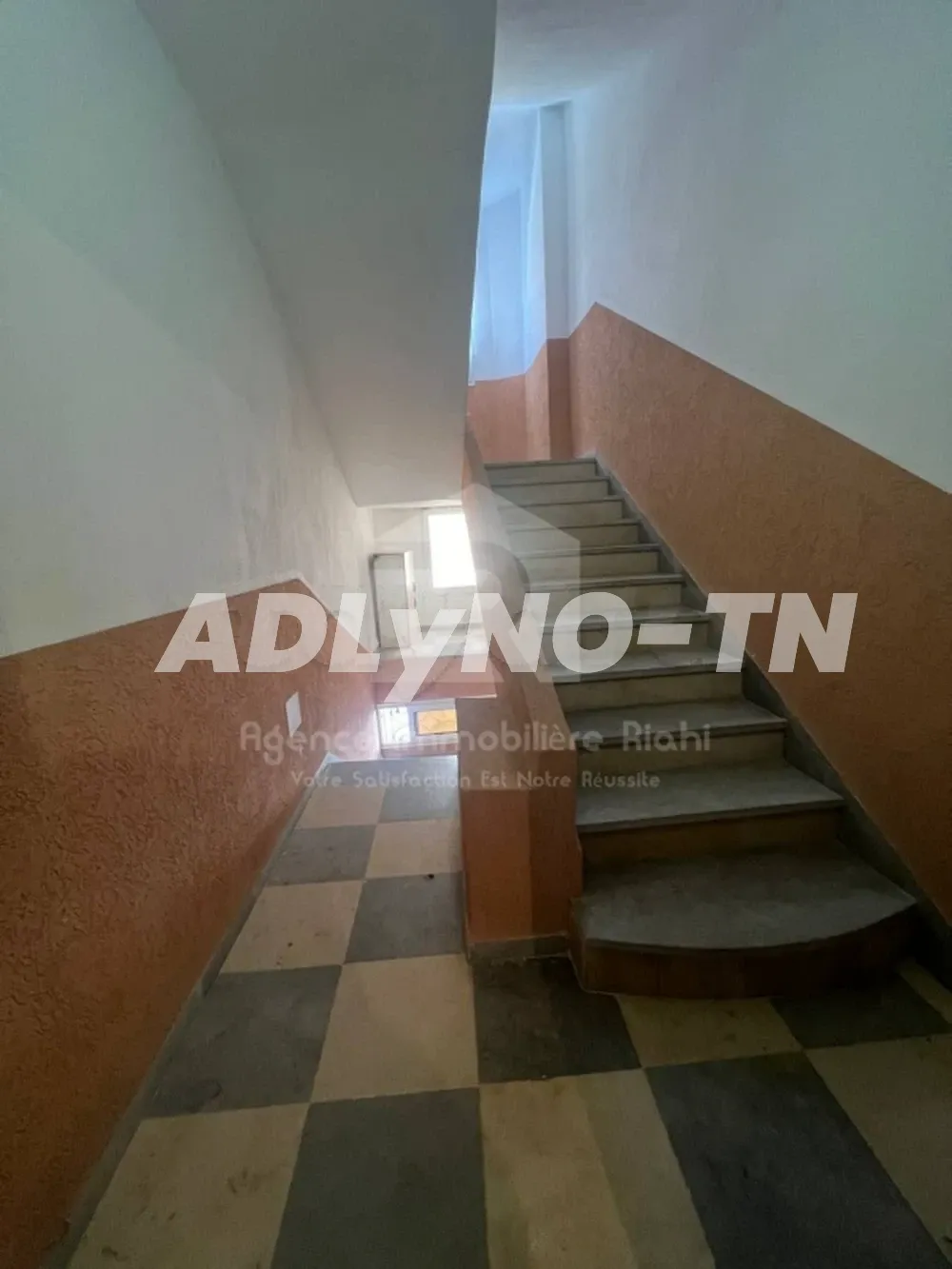 À VENDRE une maison R+2 situé à cité Errayhane à sousse - Photo 12