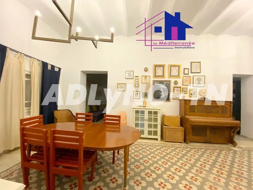 RDC de villa S+2 meublé avec jardin à la Marsa à Tunis - Photo 1