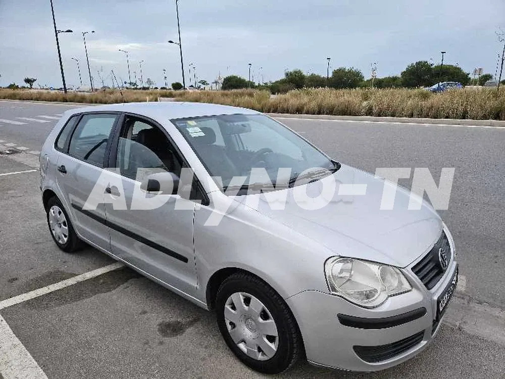 POLO 6 polo 6 bonne occasion 2ème main à vendre à Ben Arous - Photo 1