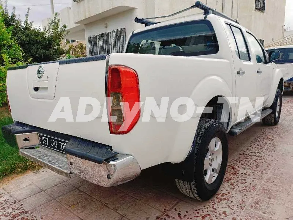 navara boîte auto à Ariana - Photo 4