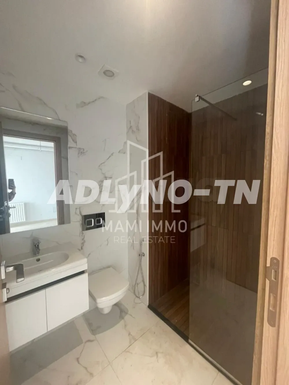 Un appartement s1 à La Marsa ( cité bhar lazreg ) . à Tunis - Photo 2