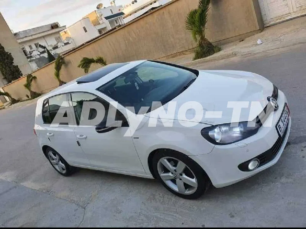 Golf 6 tdi Match plus à sousse - Photo 2