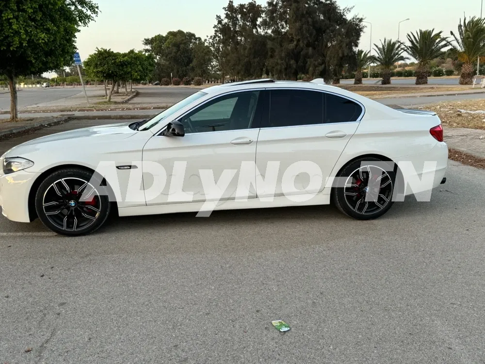 ????BMW SÉRIE 5 f10 KITT M???? à Ben Arous - Photo 4