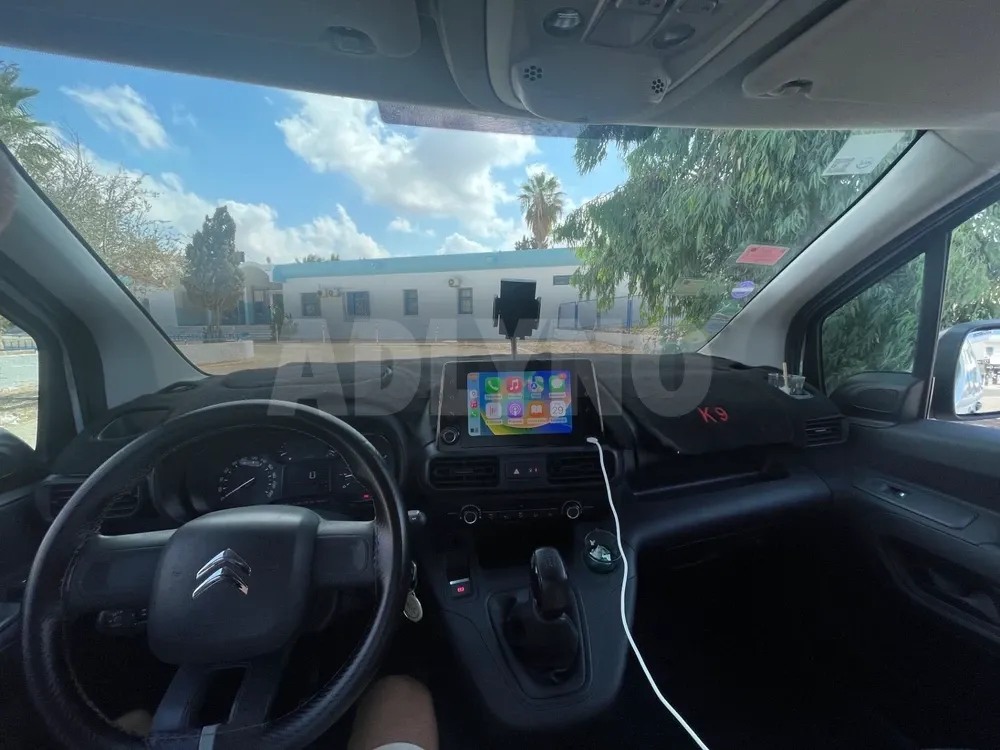 Berlingo 2019 3places à Medenine - Photo 7