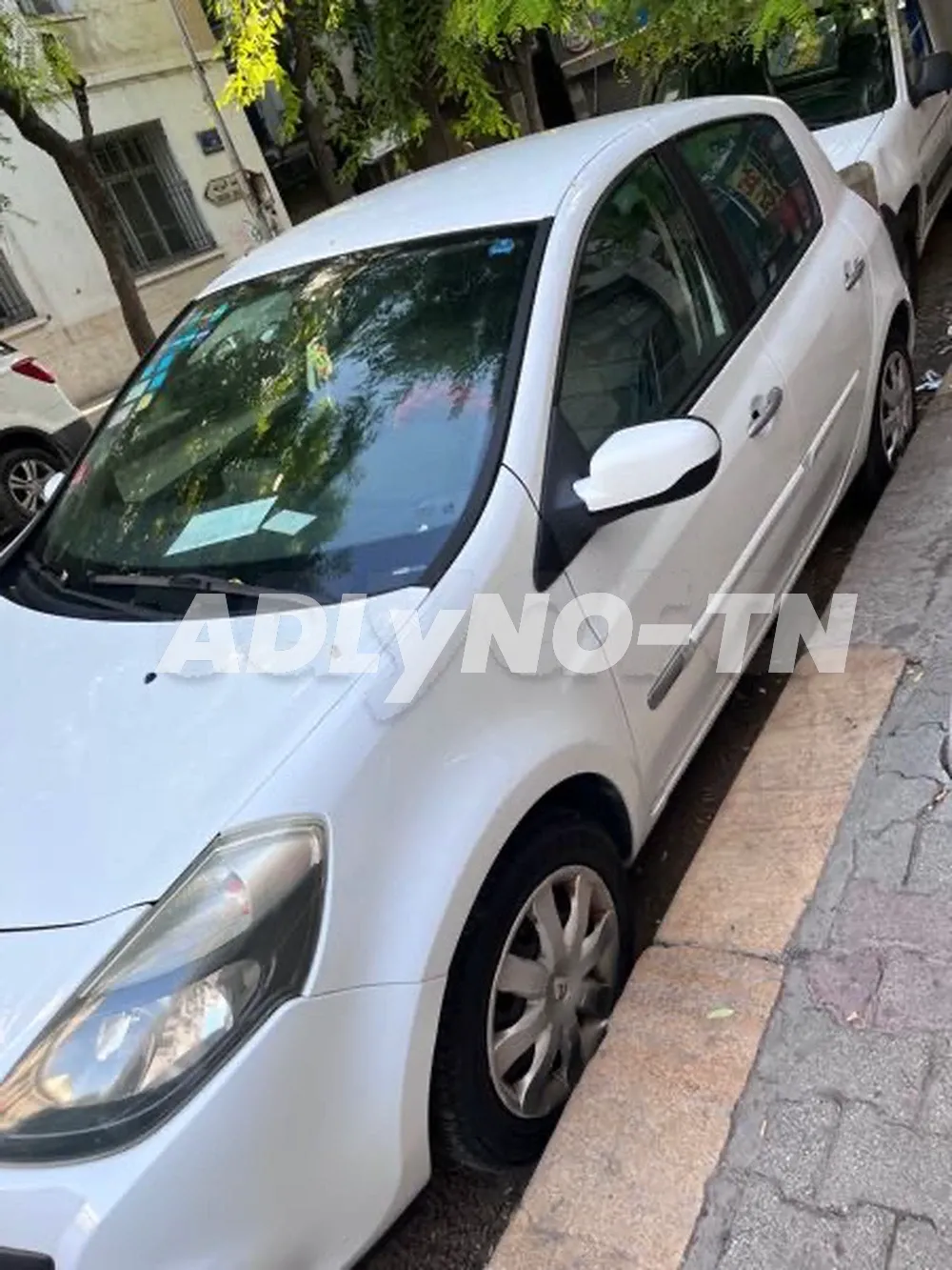 Clio à vendre à Tunis - Photo 2