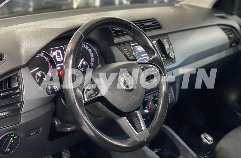 2020 SKODA FABIA à Tunis - Photo 6