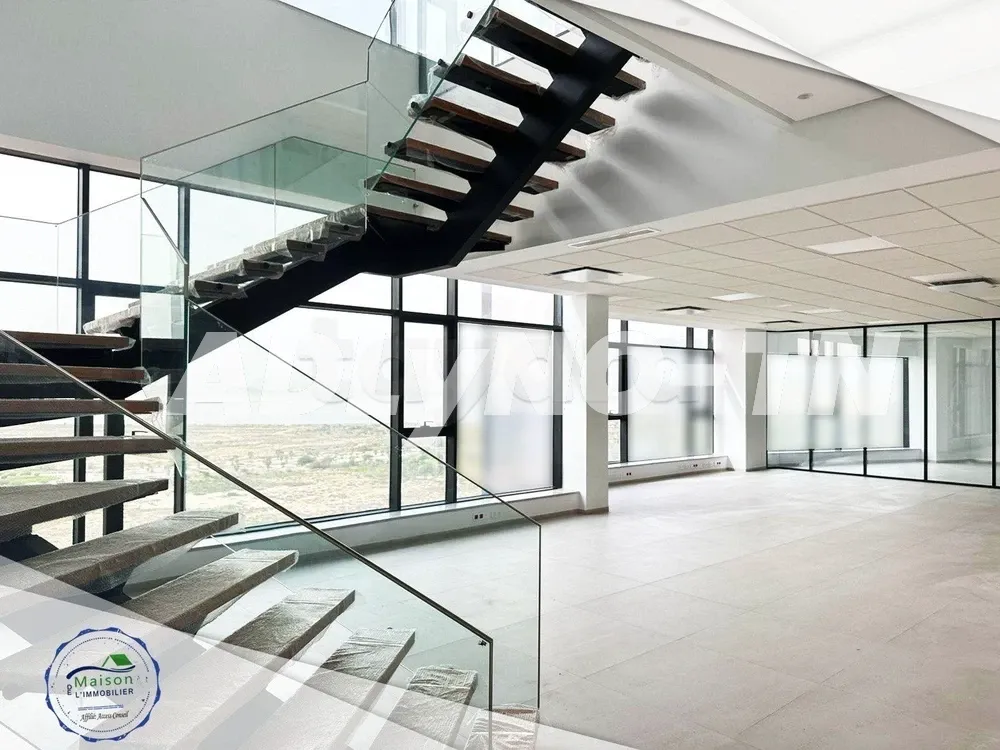A louer espace travail 896 m² au Lac 3 à Tunis - Photo 2