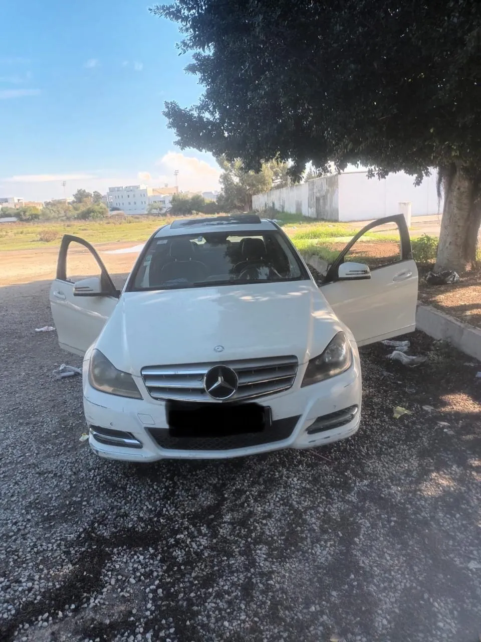 Mercedes C-180 à Tunisie - Photo 6