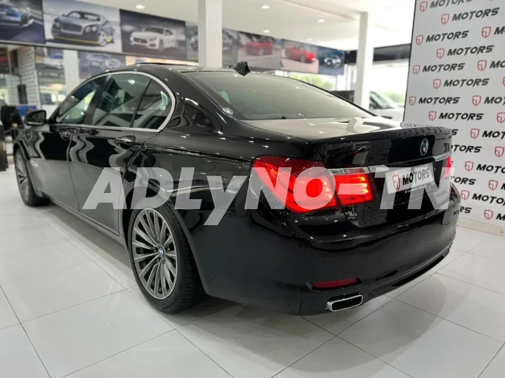 BMW série 740i à Tunis - Photo 9