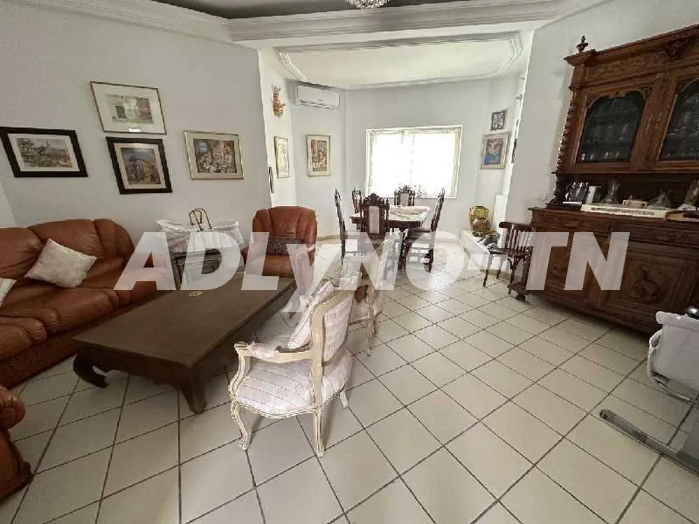 À louer villa avec piscine côte René Descartes à Ariana - Photo 3