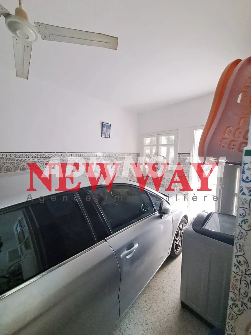 Maison à Cité Riadh 1 avec Garage, Proche de Toutes Commodités à sousse - Photo 9