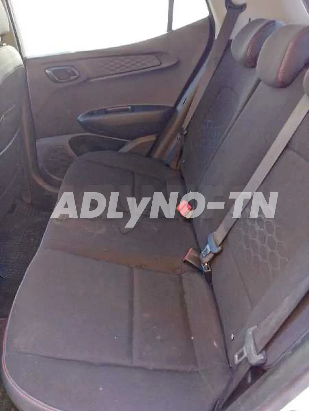 charmante Hyundai i10 à sousse - Photo 6