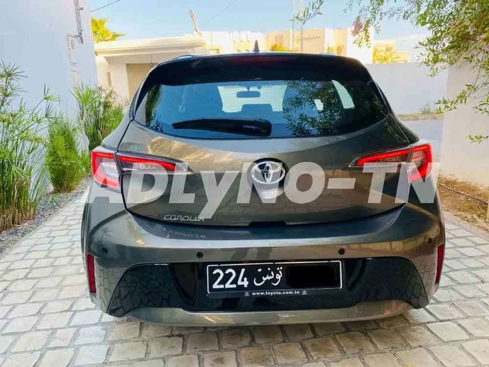 TOYOTA COROLLA BVA Première main à Ariana - Photo 3