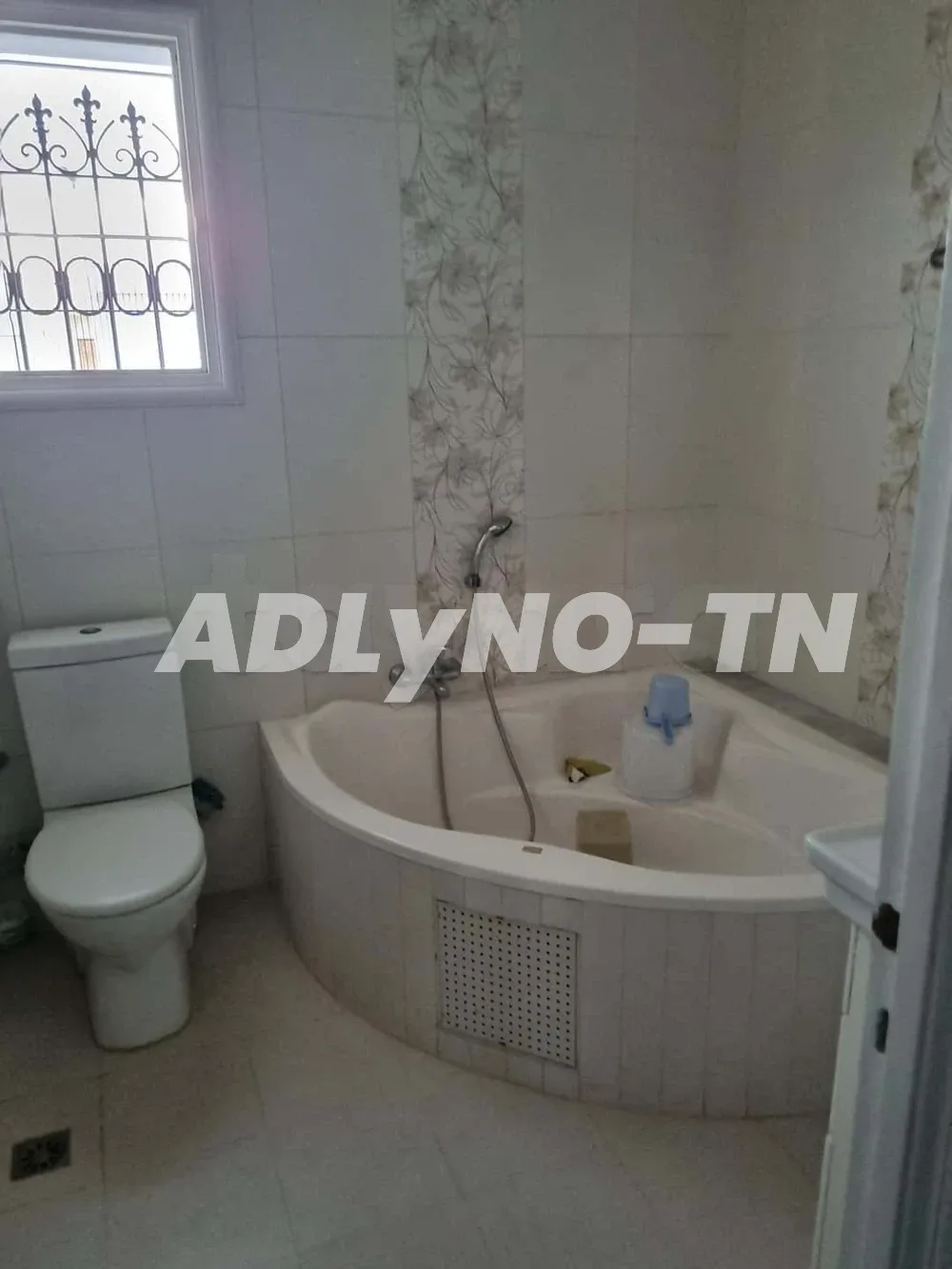 A vendre une villa avec deux étages route Mahdia KM 5 à Sfax - Photo 7