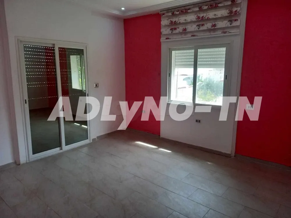 A louer etage de villa s+3 à nouvelle medina à Ben Arous - Photo 3