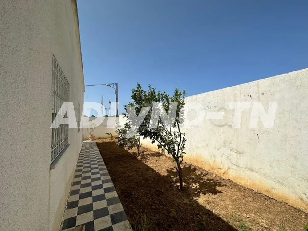A Vendre une maison à la Marsa à Tunis - Photo 9
