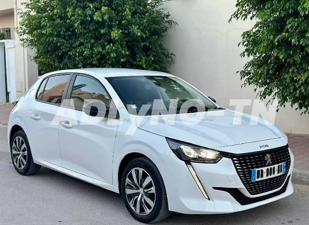 Peugeot 208 ALLURE Diesel Fin D'série à Tunis - Photo 3