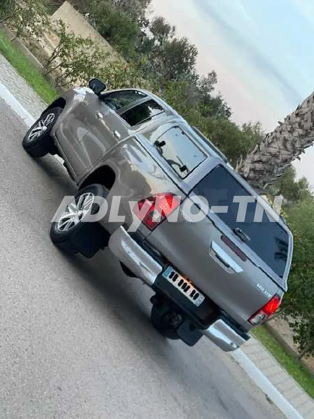 Toyota Hilux D4D 8ch diesel 2.4 bva 2020 tu247 Gsm 50 353 790 à Nabeul - Photo 2