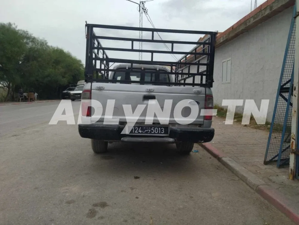 une voiture ford ranger a vendre à Bizerte - Photo 2