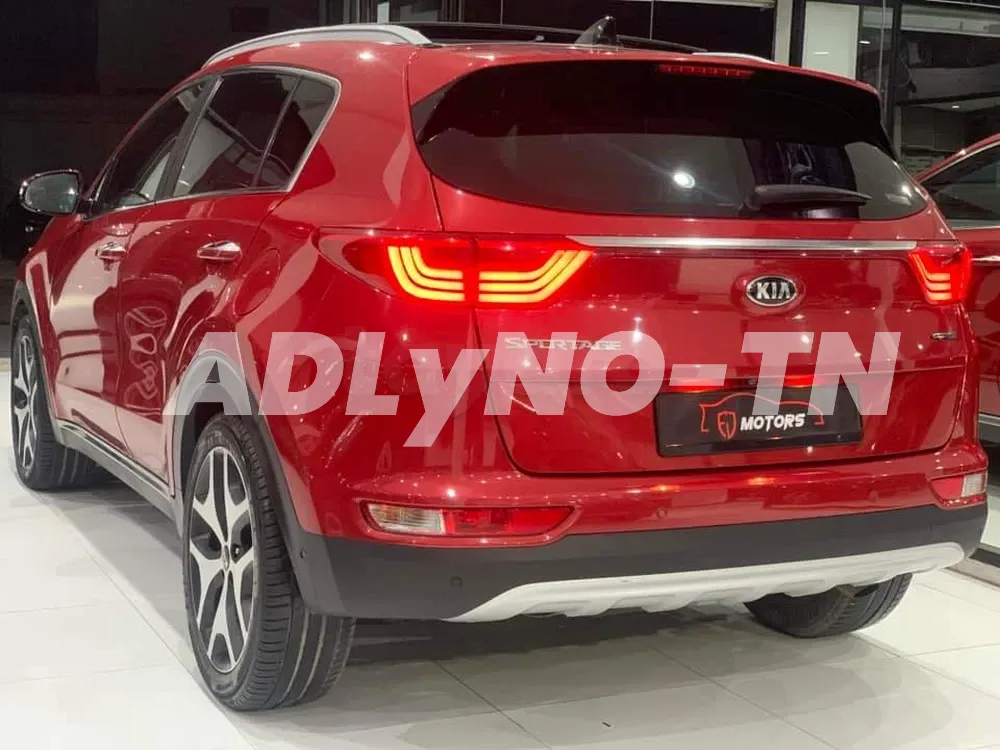 KIA SPORTAGE GT LINE BVA à Tunis - Photo 9