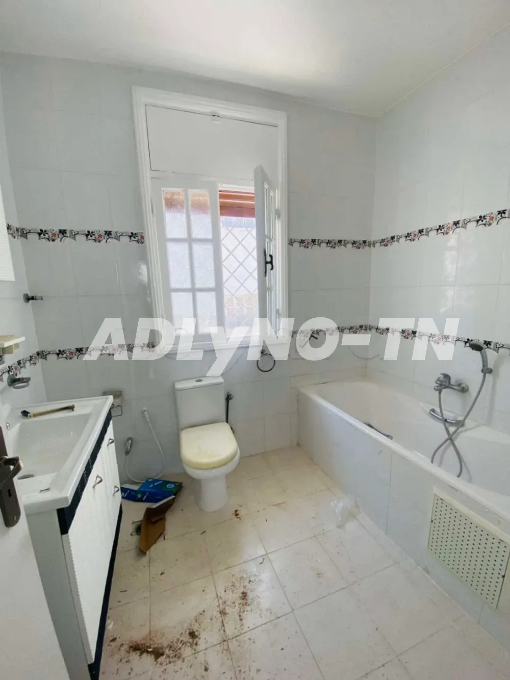 A louer magnifique villa S6 à Menzah 9 à usage habitation ou bureautique à Tunis - Photo 6