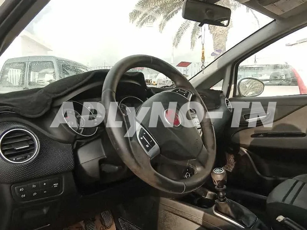 A vendre Fiat Punto Evo (Bonne occasion) à Ben Arous - Photo 5