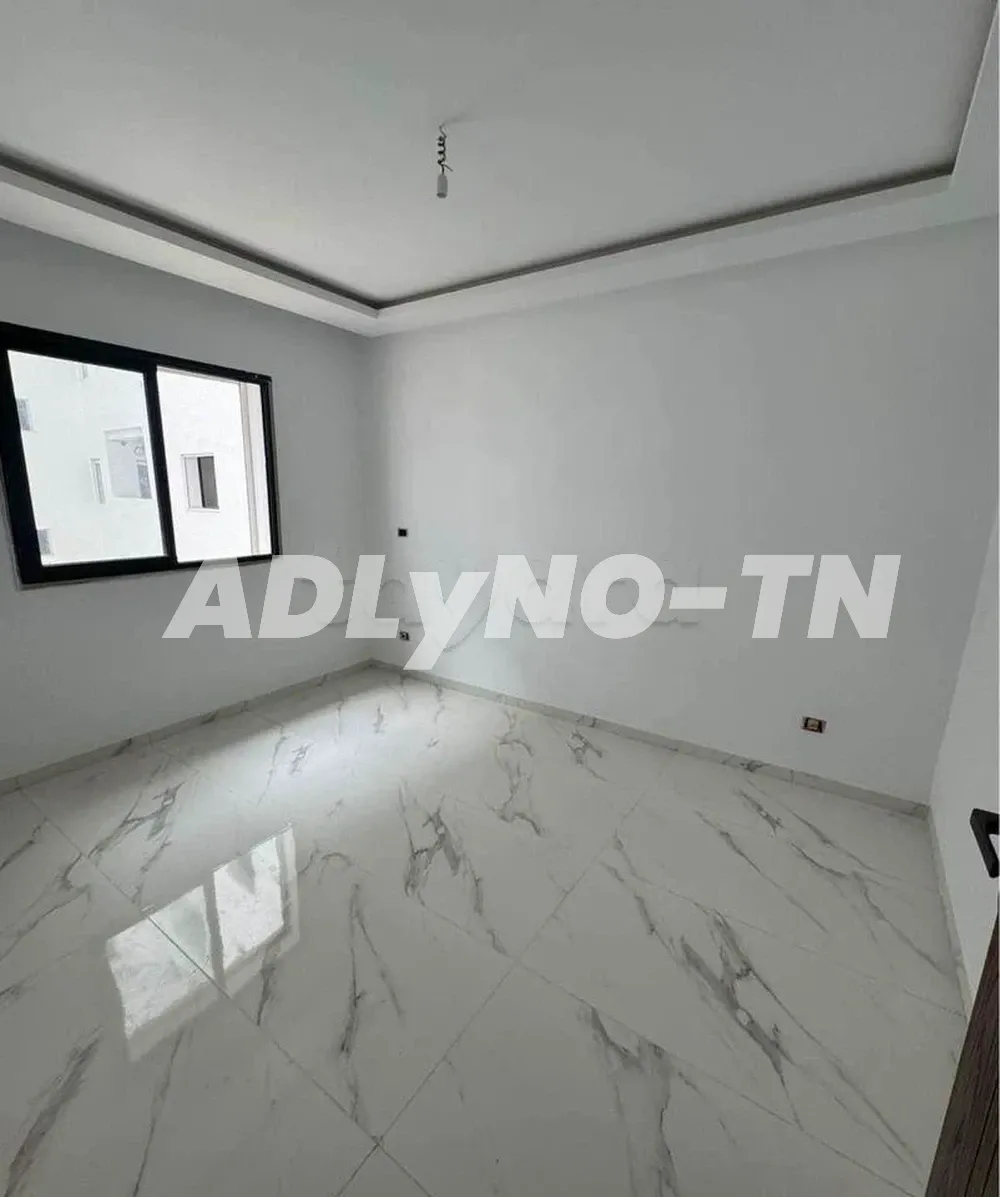 A vendre joli S1 haute standinge a nouvelle soukra, l aouina à Tunis - Photo 2