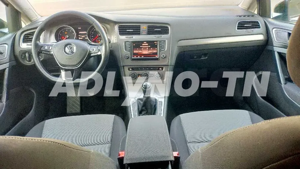 A vendre golf 7 1.2 4 cylindre boite 6 1 er main à Monastir - Photo 5