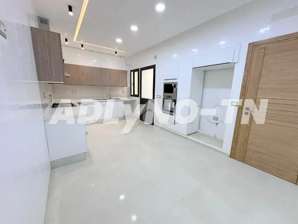 Villa jumelée en location à Ariana - Photo 3