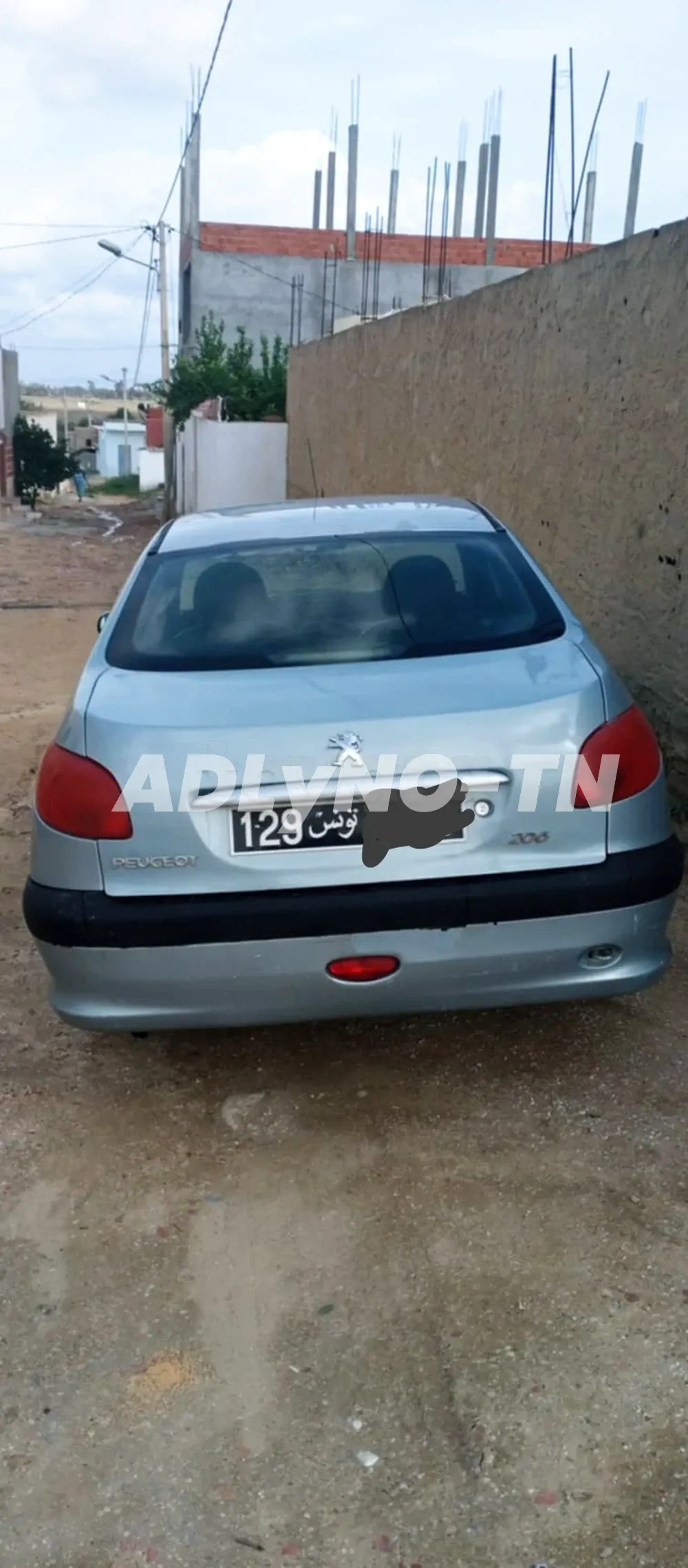 Peugeot 206 Sedan à Sfax - Photo 6