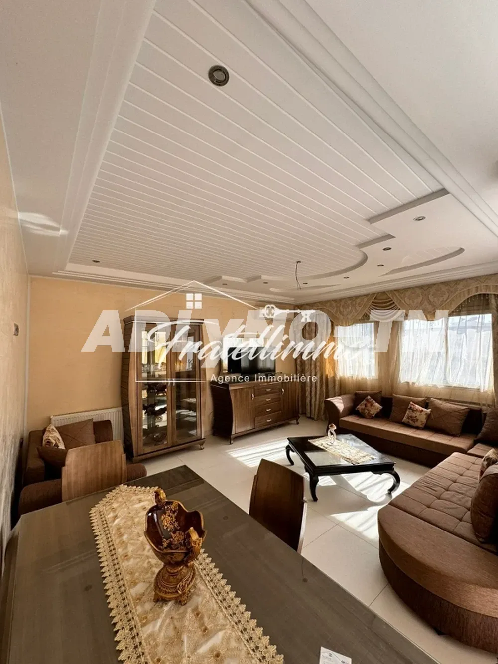 A LOUER MAGNIFIQUE ETAGE DE VILLA S+2 MEUBLE AIN ZAGHOUANE NORD à Tunis - Photo 6