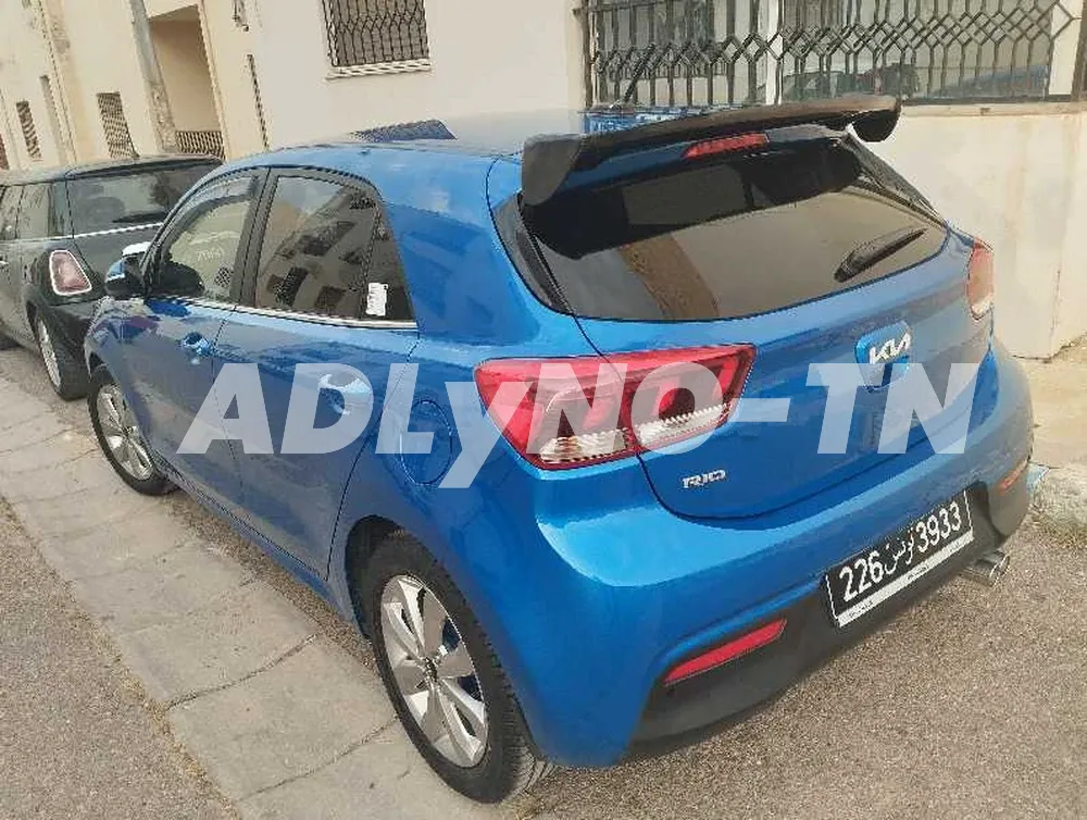 kia rio prestige faible kilométrage 30k 22599219 à Tunis - Photo 9