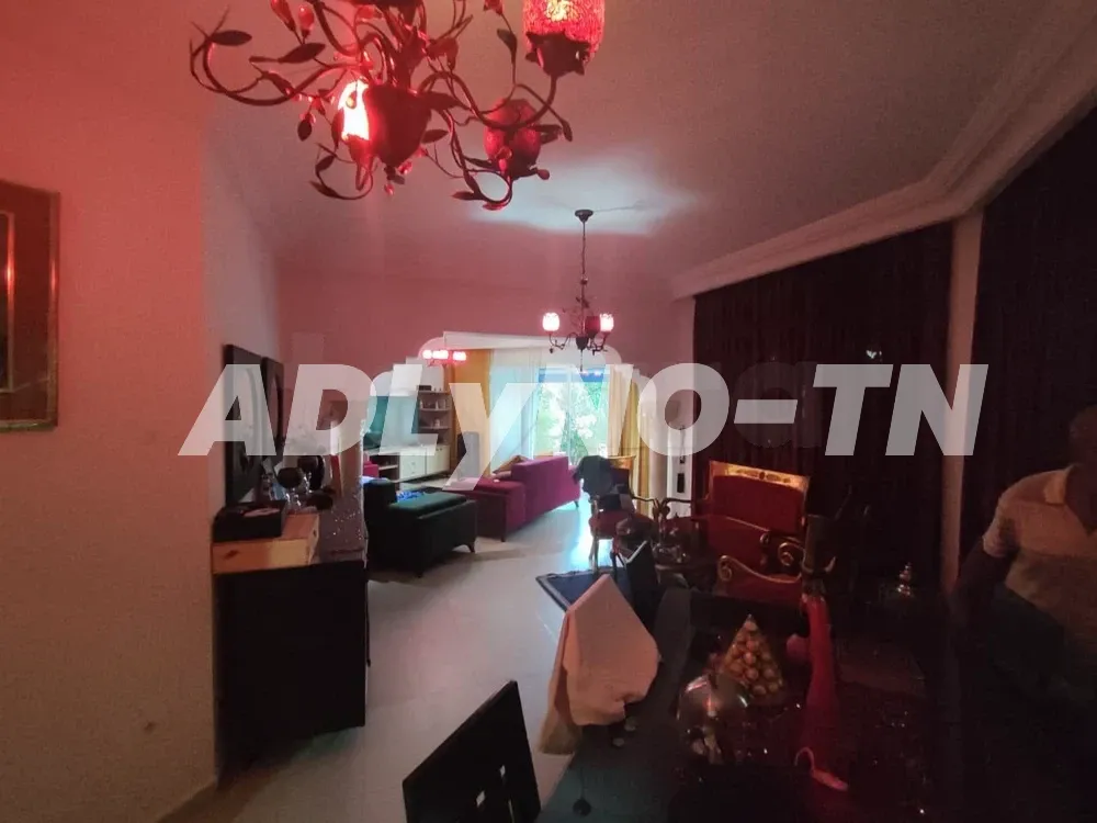 À Vendre Splendide Villa avec Piscine à Sidi Hamed à Nabeul - Photo 5