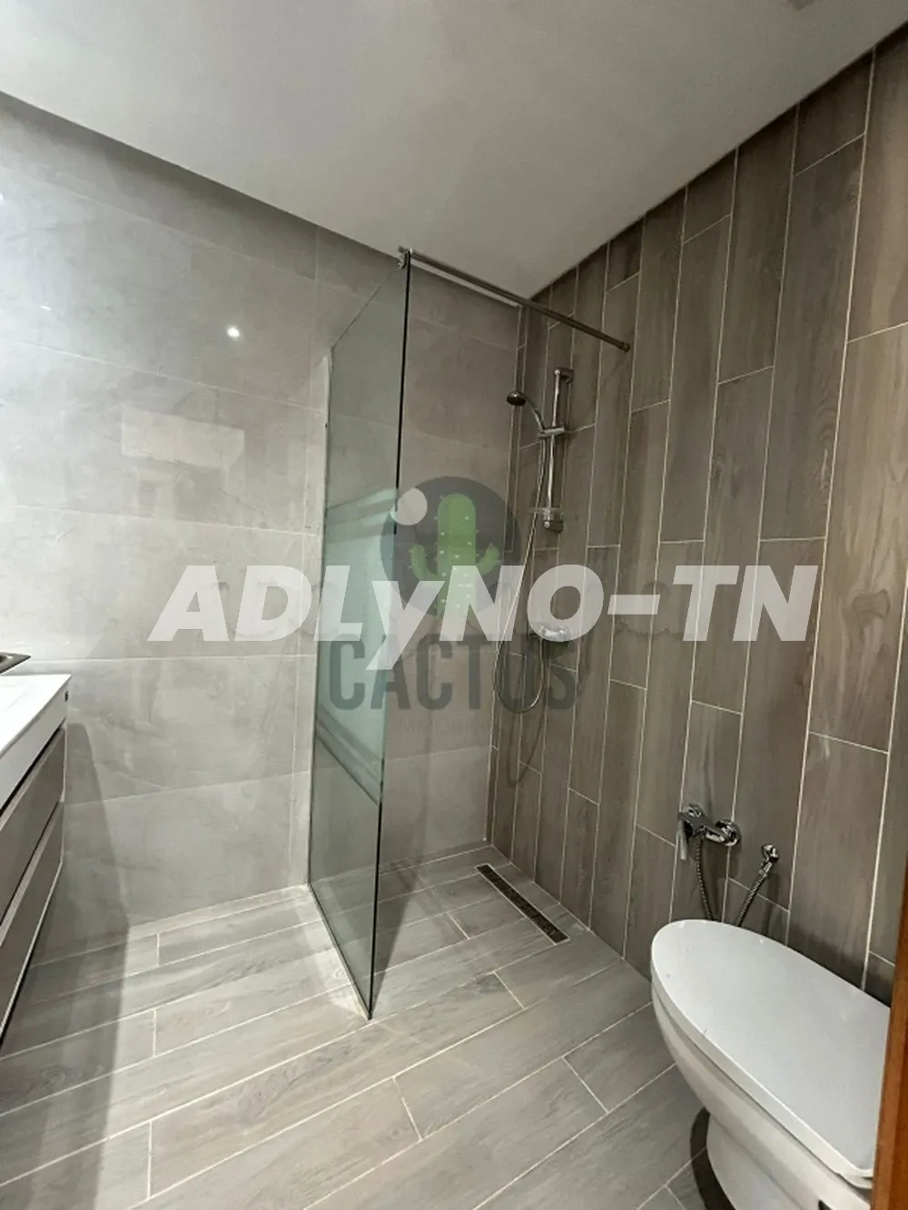 A vendre : Appartement S+2 de 104 m² avec une terrasse de 12 m² à Cité el wafa , Afh mrezga à Nabeul - Photo 5
