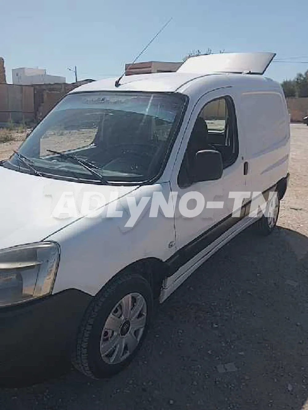Avandre berlingo commercial à Tunis - Photo 5