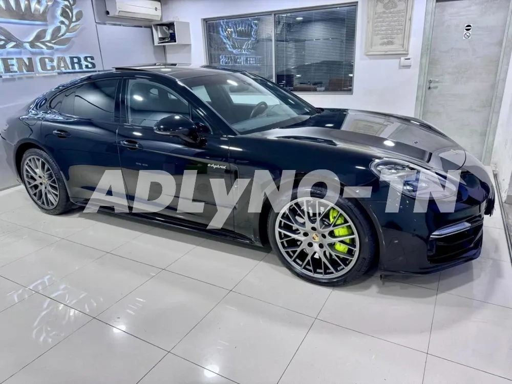 Porsche PANAMERA 4S E-hybride plugin TU 244 à Tunis - Photo 1