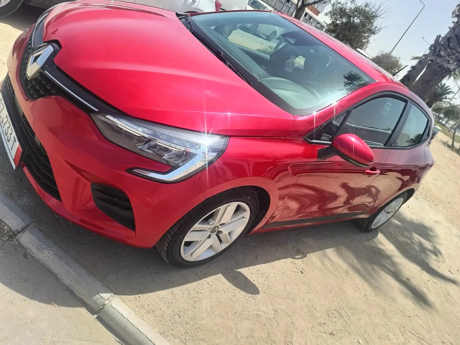 Clio 5 hybride à Tunisie - Photo 5
