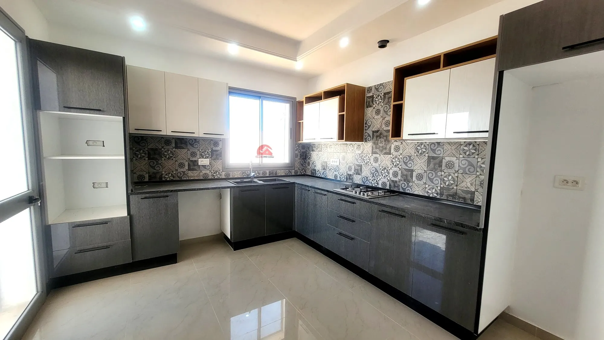 VILLA AVEC PISCINE À HOUMT SOUK DJERBA ZU - RÉF V 629 à Medenine - Photo 5