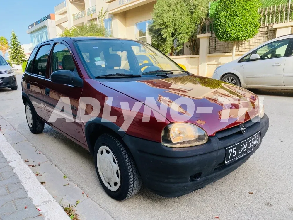 Opel Corsa Swing 4 cylindre 4 ch à Ariana - Photo 2