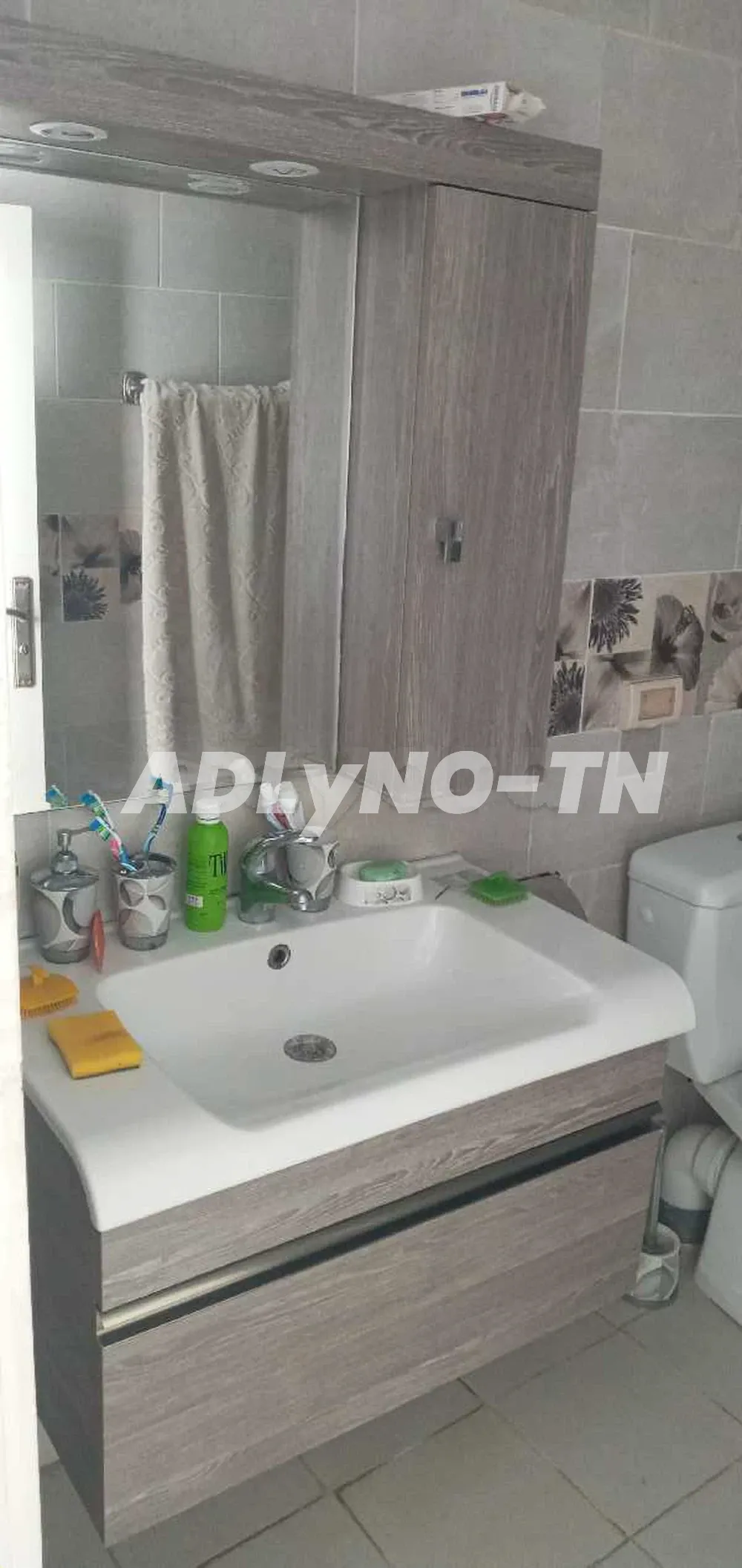 a loué étage de villa a sidi daoud meublée s+1 h standing à Tunis - Photo 4