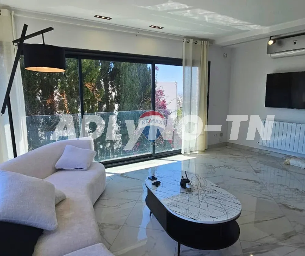 Location d'un étage de villa meublé a Gammarth supérieure à Tunis - Photo 1