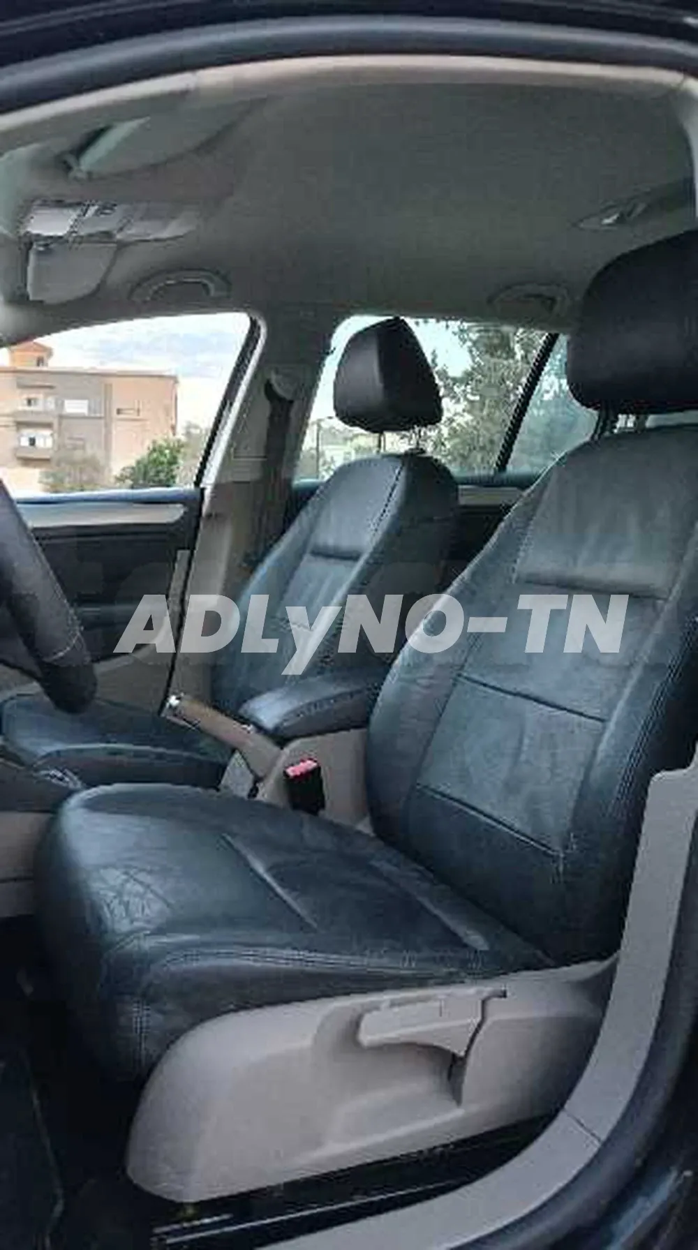 ? golf 6 tdi ? 1 ère main à Ariana - Photo 8
