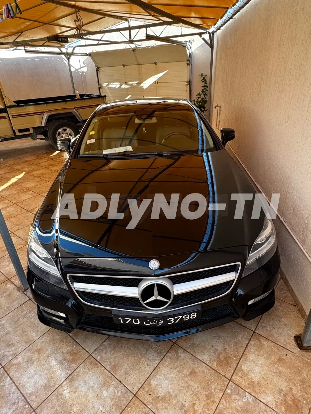 ? Mercedes CLS 550 V8 Biturbo ? ✅ 105 Km ✅ 30CV Essence ✅ 2012 ? - 55815005 ? Disponible à siliana à Siliana - Photo 1
