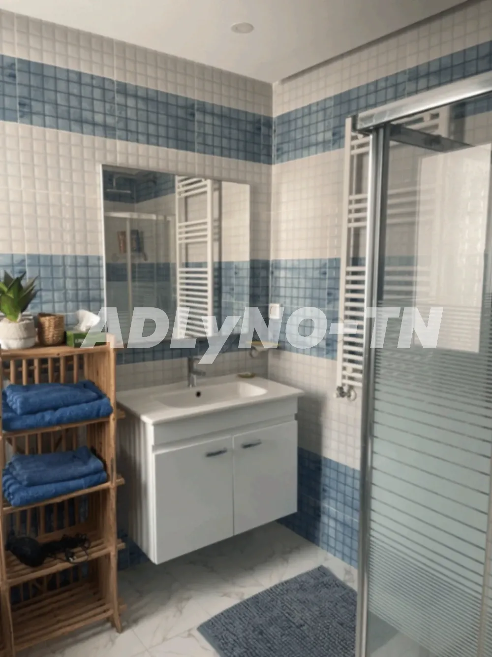 A vendre à Hammamet une villa S+4 située dans un quartier résidentiel et calme à Nabeul - Photo 6