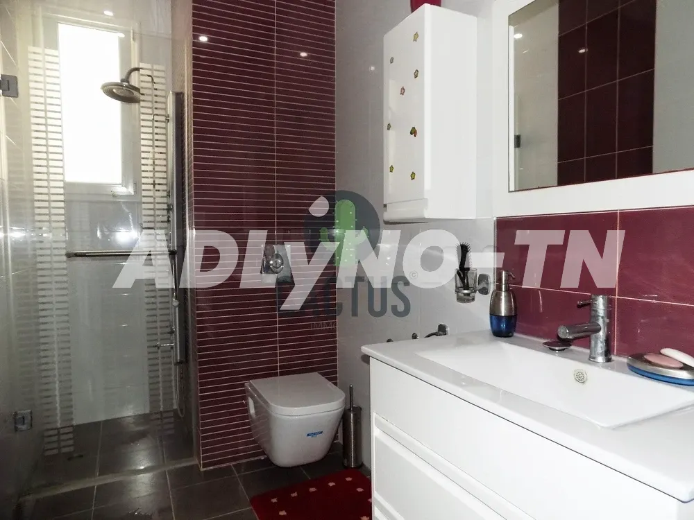 À vendre Villa de 500m² sur un Terrain de 436m² avec deux appartements à Nabeul à Nabeul - Photo 8