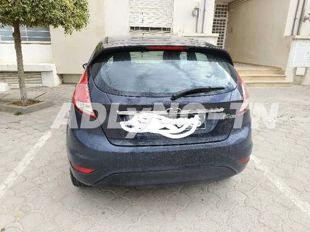 échange ford Fiesta titanium à Tunis - Photo 6