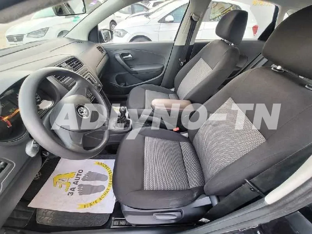 Polo sedan 1.4 à Sfax - Photo 9